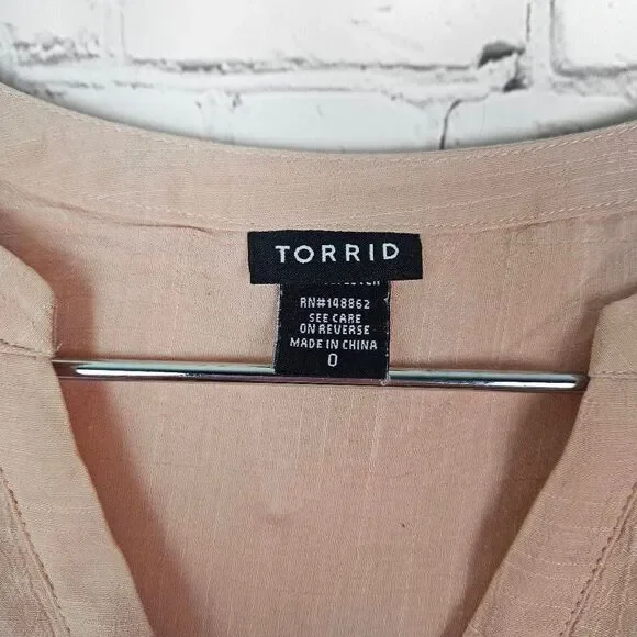 TORRID Harper Blush Pink Sleeveless Pocket Button Pullover Lightweight Top 0 - Picture 5 of 9